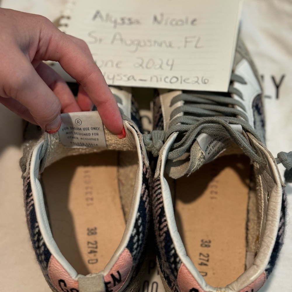 🩶Neiman Marcus Private Edition Mids Size 38🩶 - Picture 7 of 15